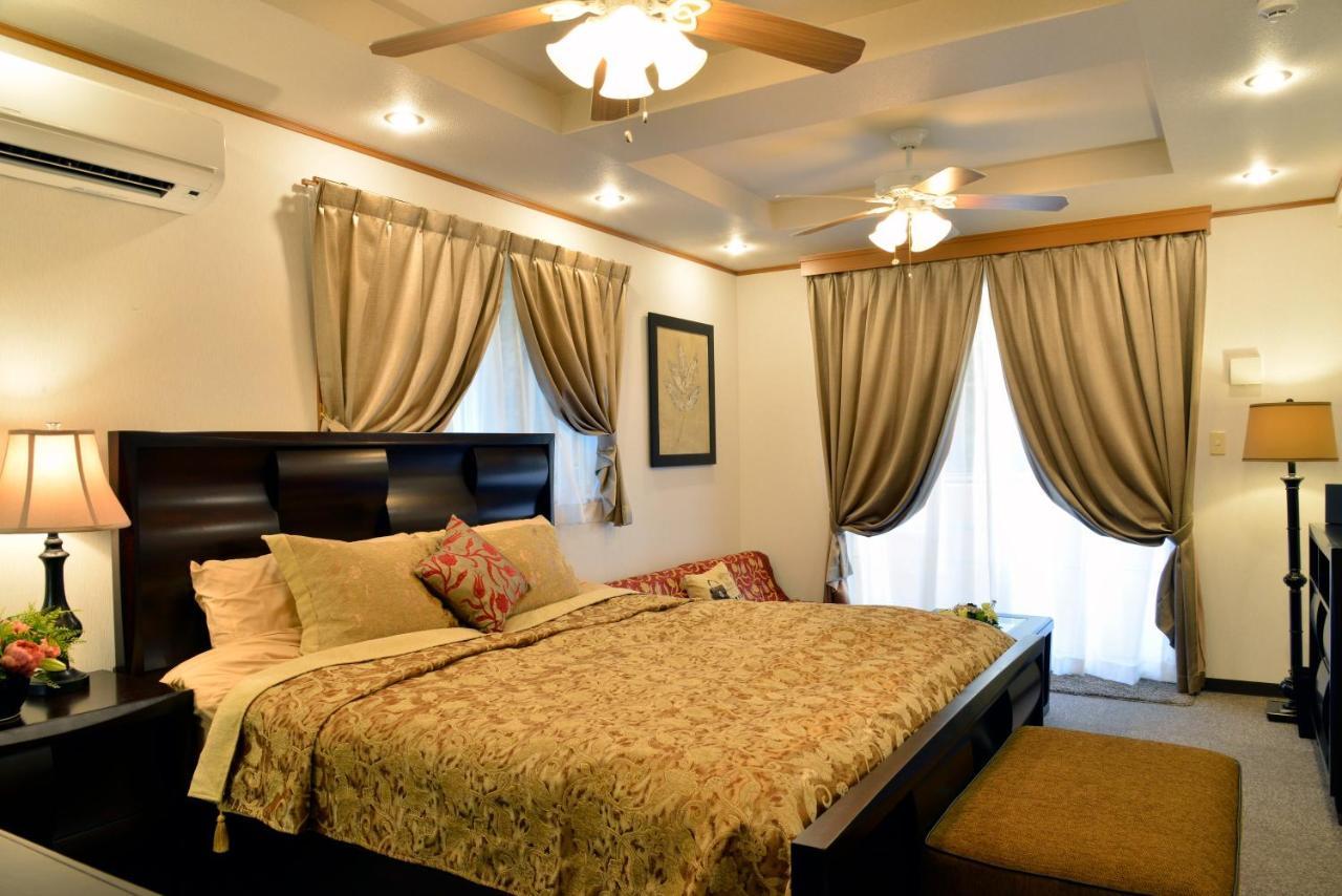 Maeda Biru House Villa Onna Exterior photo